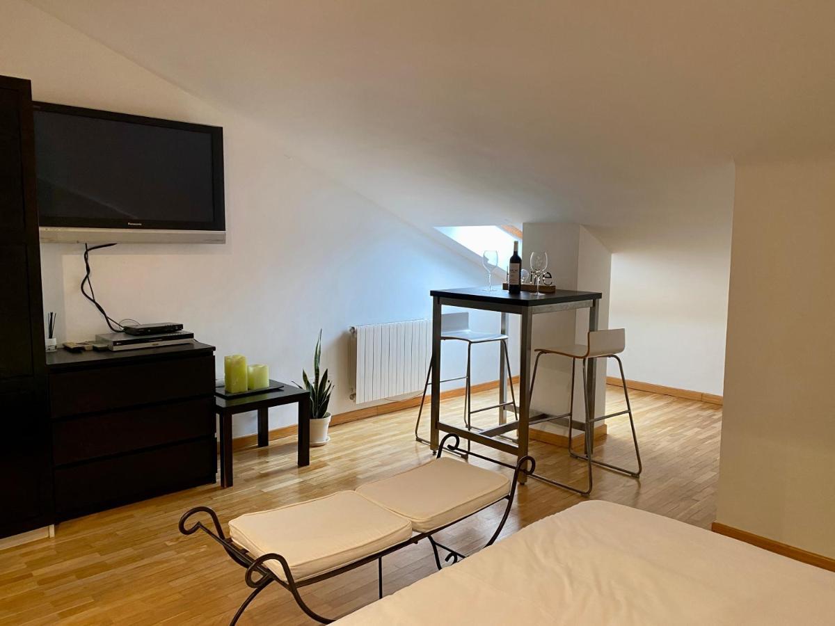 דירות הארו Atico Duplex Rio Ebro מראה חיצוני תמונה